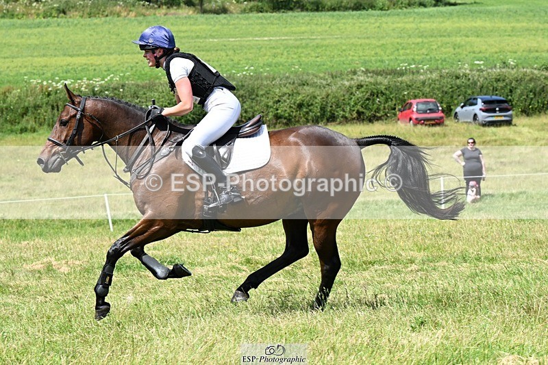 240629X-113526-0524 - 010-Georgie_Selley-VICARSTOWN_VICTOR