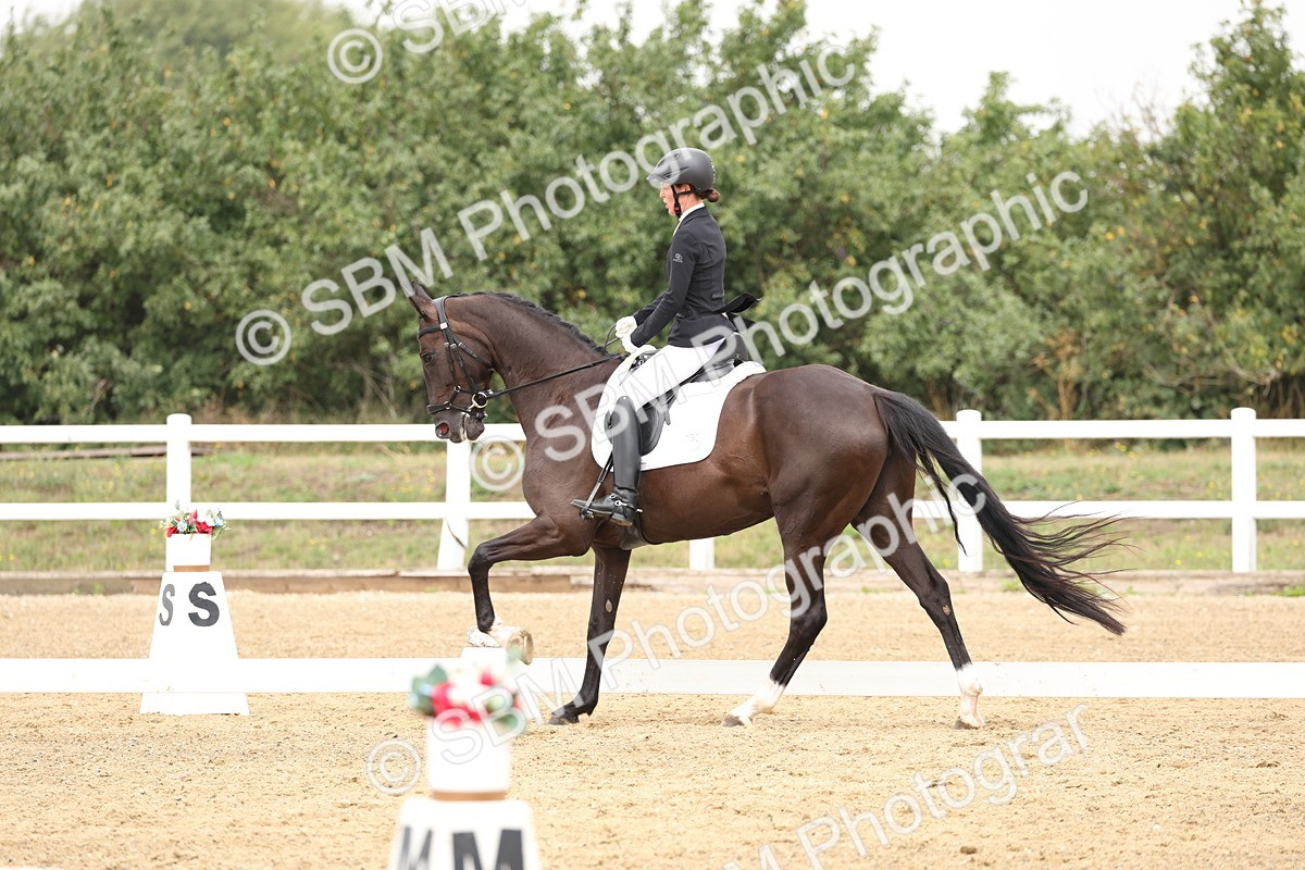 SBM_006346 - Class 6 - novice 6 - 11.50-12.46