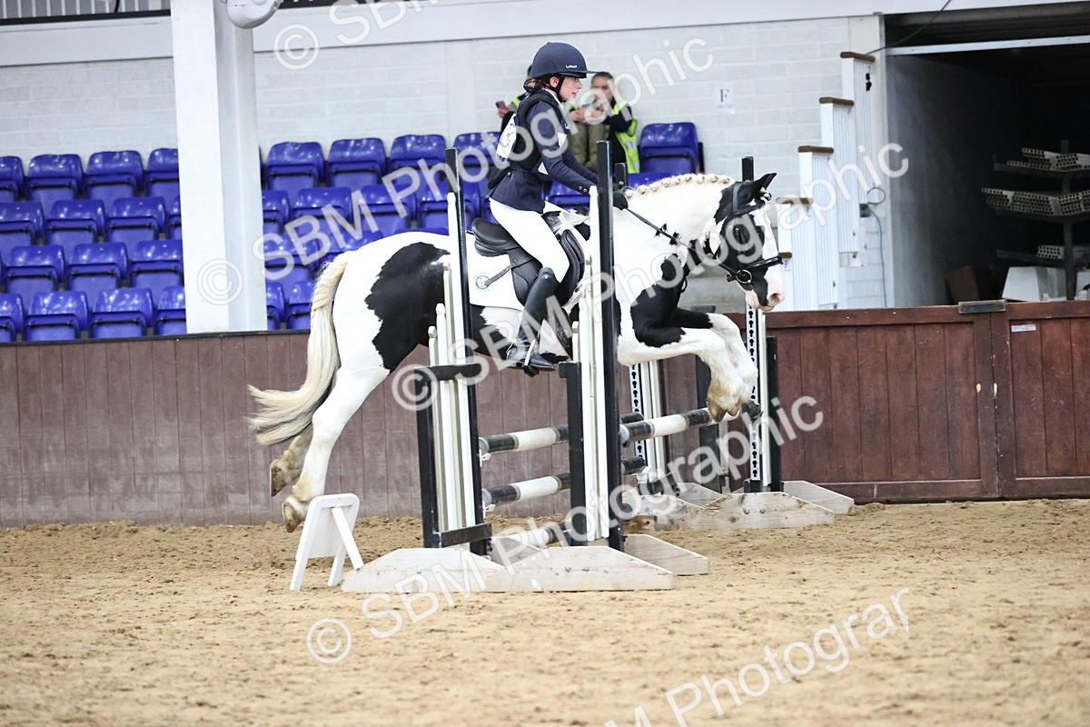 SBM_001538 - Class 5 - Henlow Veterinary Hospital 70cm