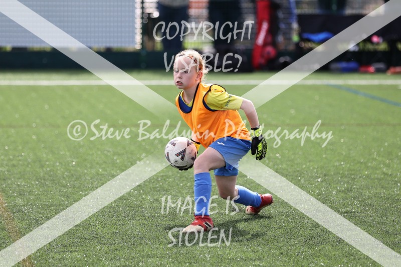 1DX30856 - Sat 13th U9 Girls