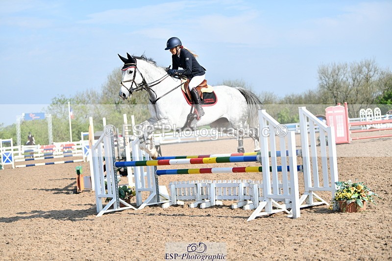 240512A-090425-17081 - Cls 39 British Novice and 90cm Open