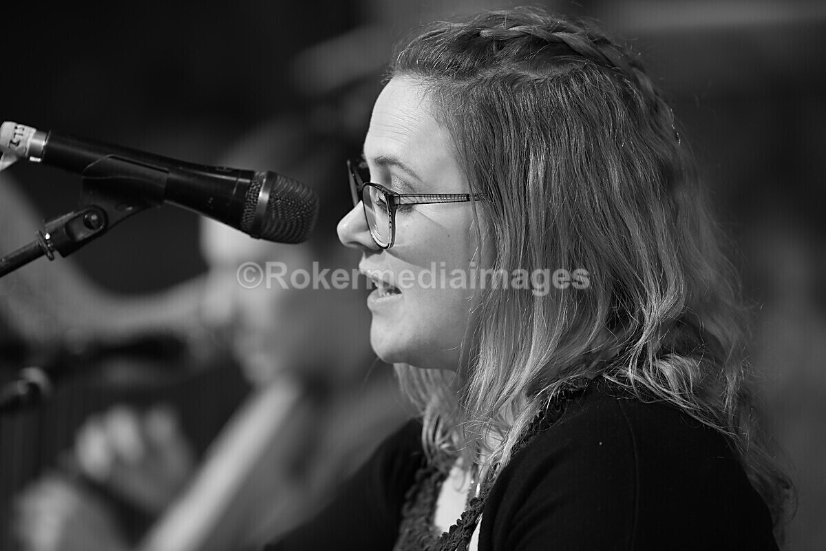 FOLK N BLUES-39 - FOLK and BLUES SEPT 2022