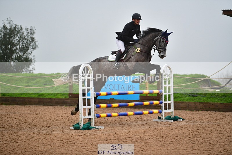 240214A-094055-00021 - Cls 1 British Novice and 90cm Open