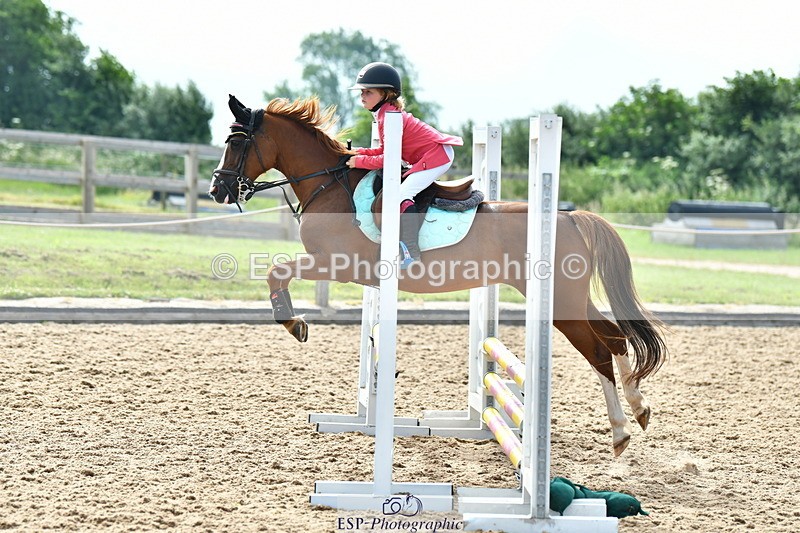 230624A-092450-00162 - Cls 36 Stepping Stones 128 & 138cm