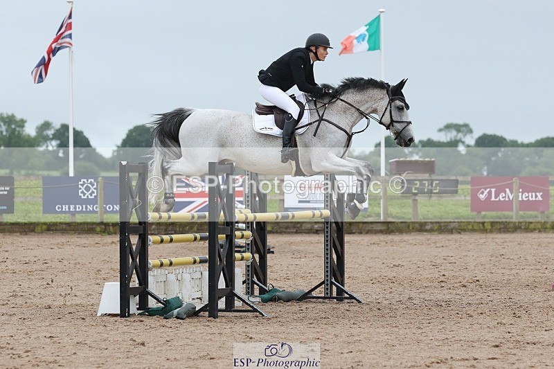 250524-095327-03990 - Cls 13  A&B 1.05m & 1.10m open