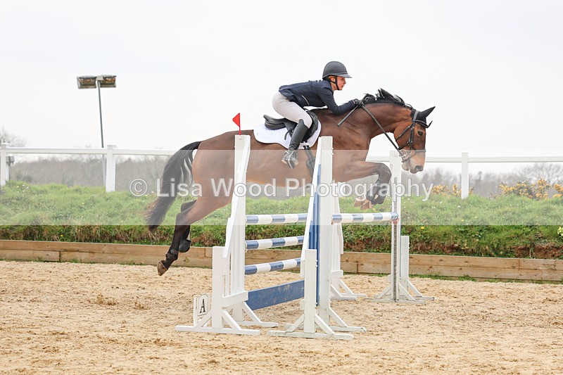 3E7A7696 - Class 8: Senior Newcomers/1.10m open