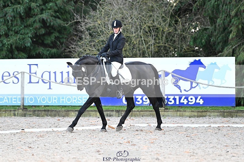 231110-134604-01049 - Cls 4 Novice 39Q