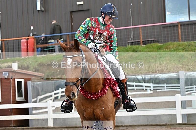 241214-151121-03142 - 137-Tyler.Bradshaw-Gijsbert