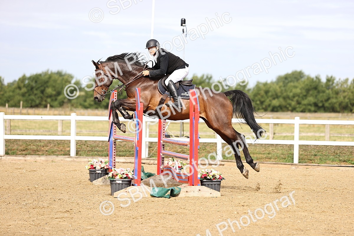 SBM_009329 - Class 7 - Senior Discovery - 1.00m Open