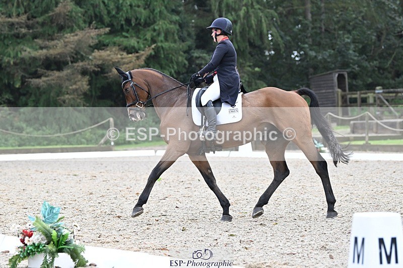 231019-105019-01654 - 034-COOLEY.PARK.MUZE-Gemma.Stevens-DR