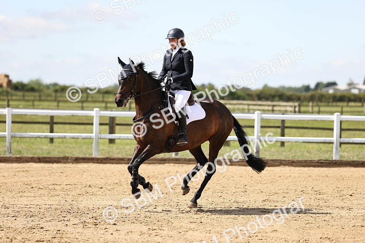 SBM_002130 - Class 9 - Senior British Novice - 90cm