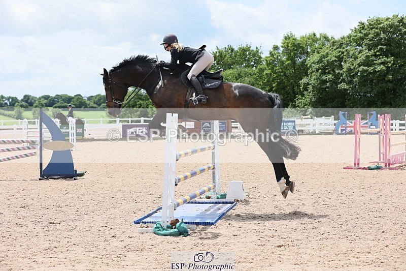 250528-131018-00889 - Cls 4 Newcomers and 1.10m Open