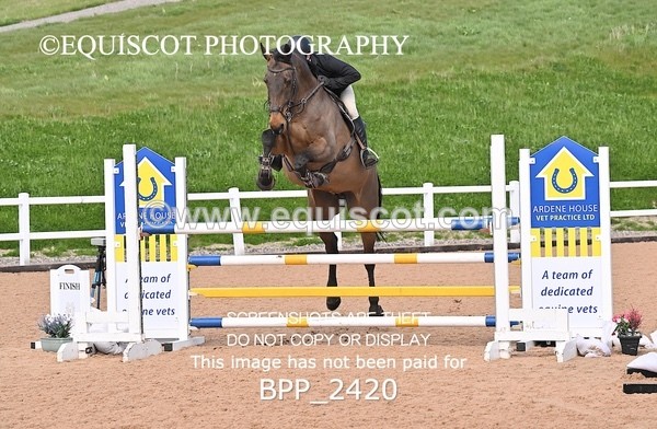 BPP_2420 - CLASS 6 - FRI - Senior Newcomers/1.10m Open