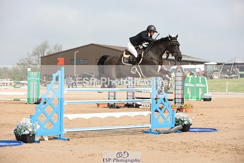 250424-104453-03207 - Cls 33 Young Horse 7yr old