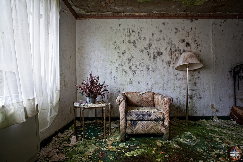 Fallside Hotel (Niagara Falls, NY) | Abandoned America