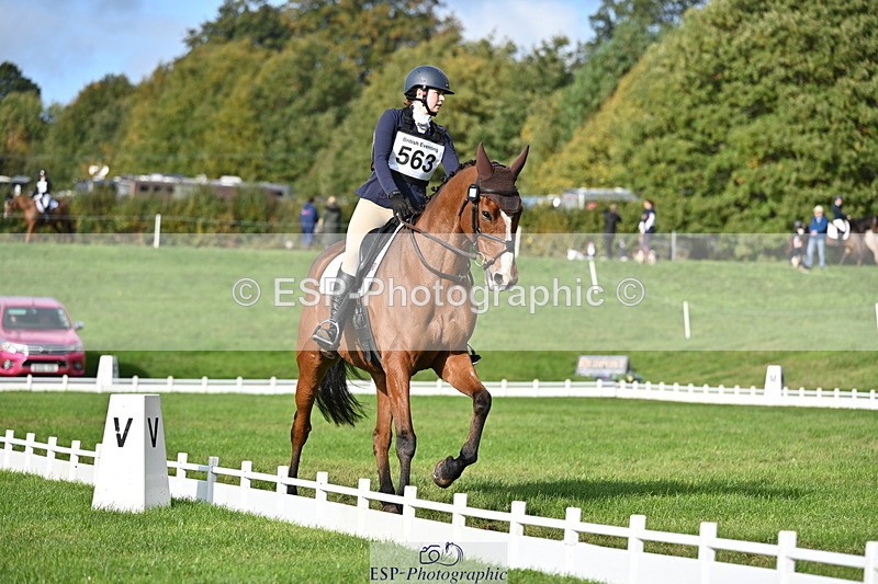 251024A-113252-09694 - G-563-Kirstin.Elisa.Evans