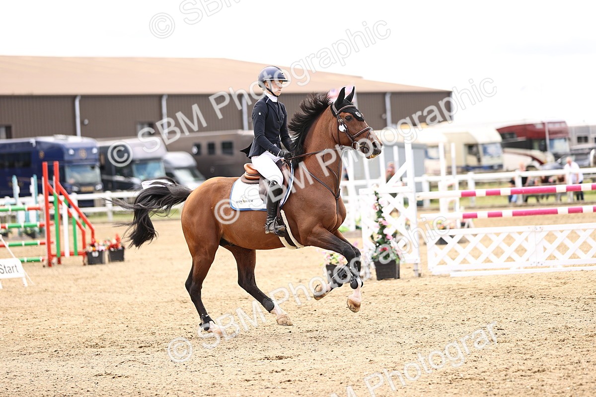 SBM_003458 - Class 22 - Senior Foxhunter 1.20m