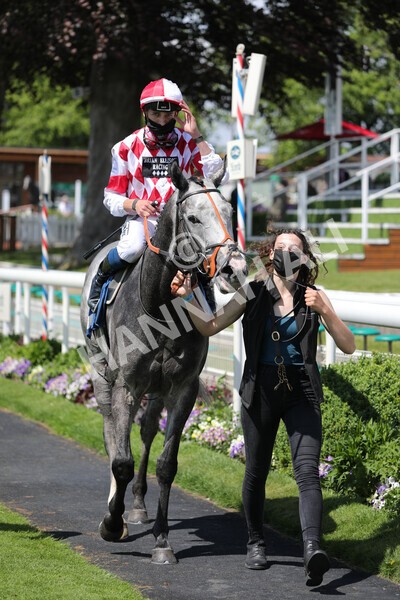 yr11062021r2-34 - Race 2 2.20pm Churchill Tyres Stakes