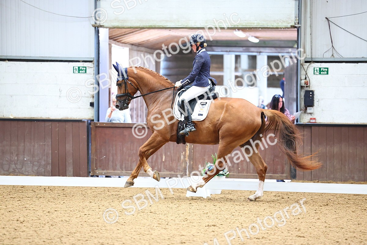 SBM_006027 - Class 5 - Novice 6 - 10.47-11.43