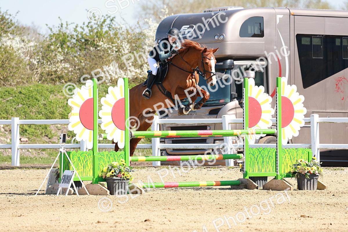 SBM_004258 - Class 17 - Senior Newcomers - 1.10m