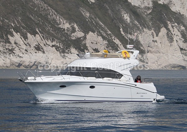 110423 SANDPIPER BENETEAU ANTARES IMG_5763 - Flybridge Cruisers