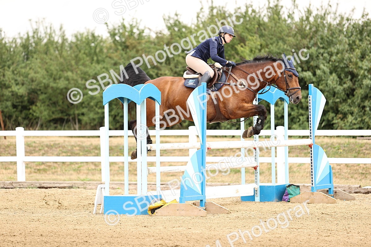 SBM_026355 - Class 12 - Amateur Championship Qualifier 1.05m