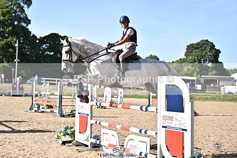 260906A-162330-04671 - Cls 24 Snr Foxhunter