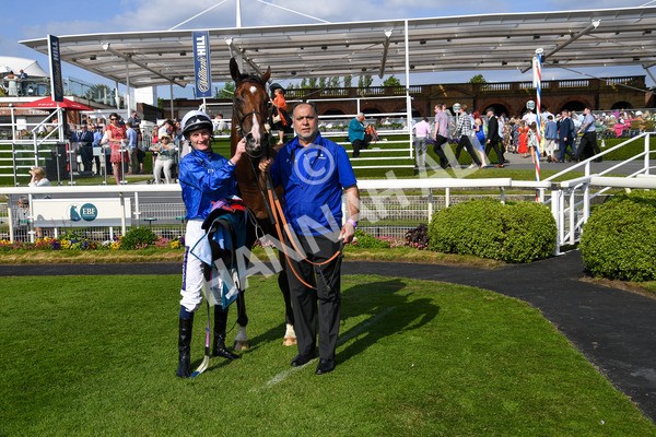 270523-Race 7-Shining Blue-0439 - Race 7 5.00pm Reg Bond Always And Forever Handicap