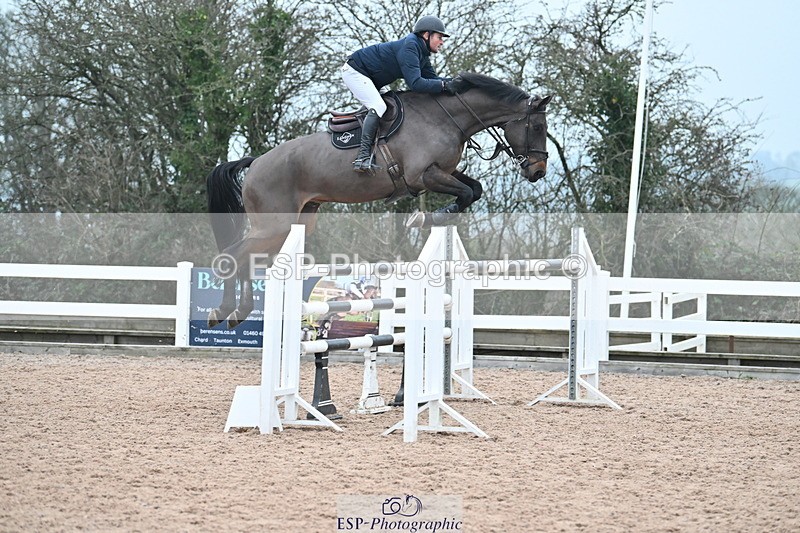 240113A-154255-02545 - Cls 15 National 1.30m and 1.40m