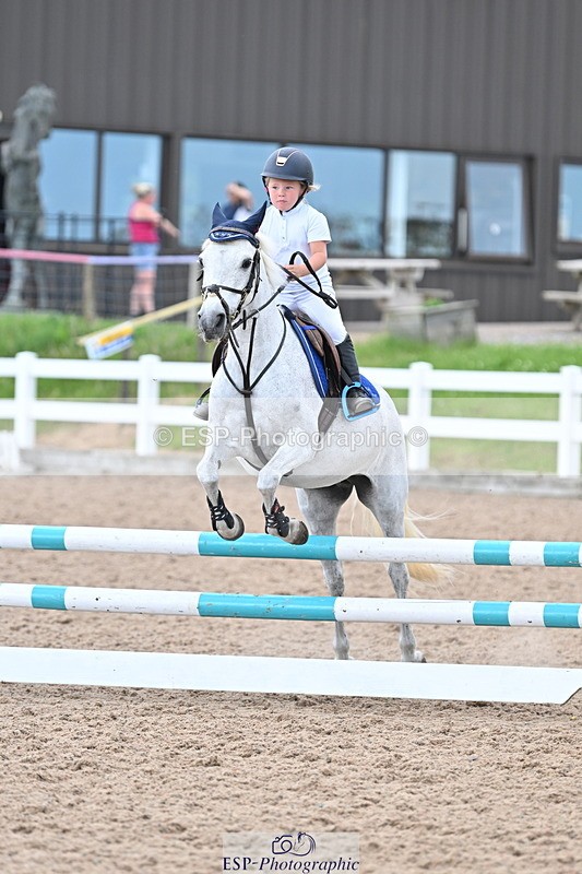 240625A-171513-00469 - Cls 03 & 04 70cm