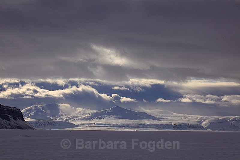 Templefjorden 0917 - Winter in the daylight