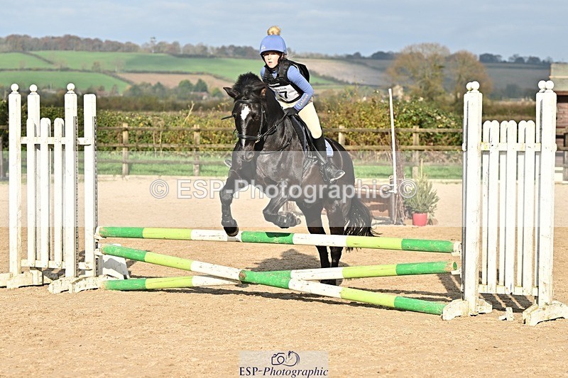 241110-131959-00807 - 60-65cm Arena Eventing