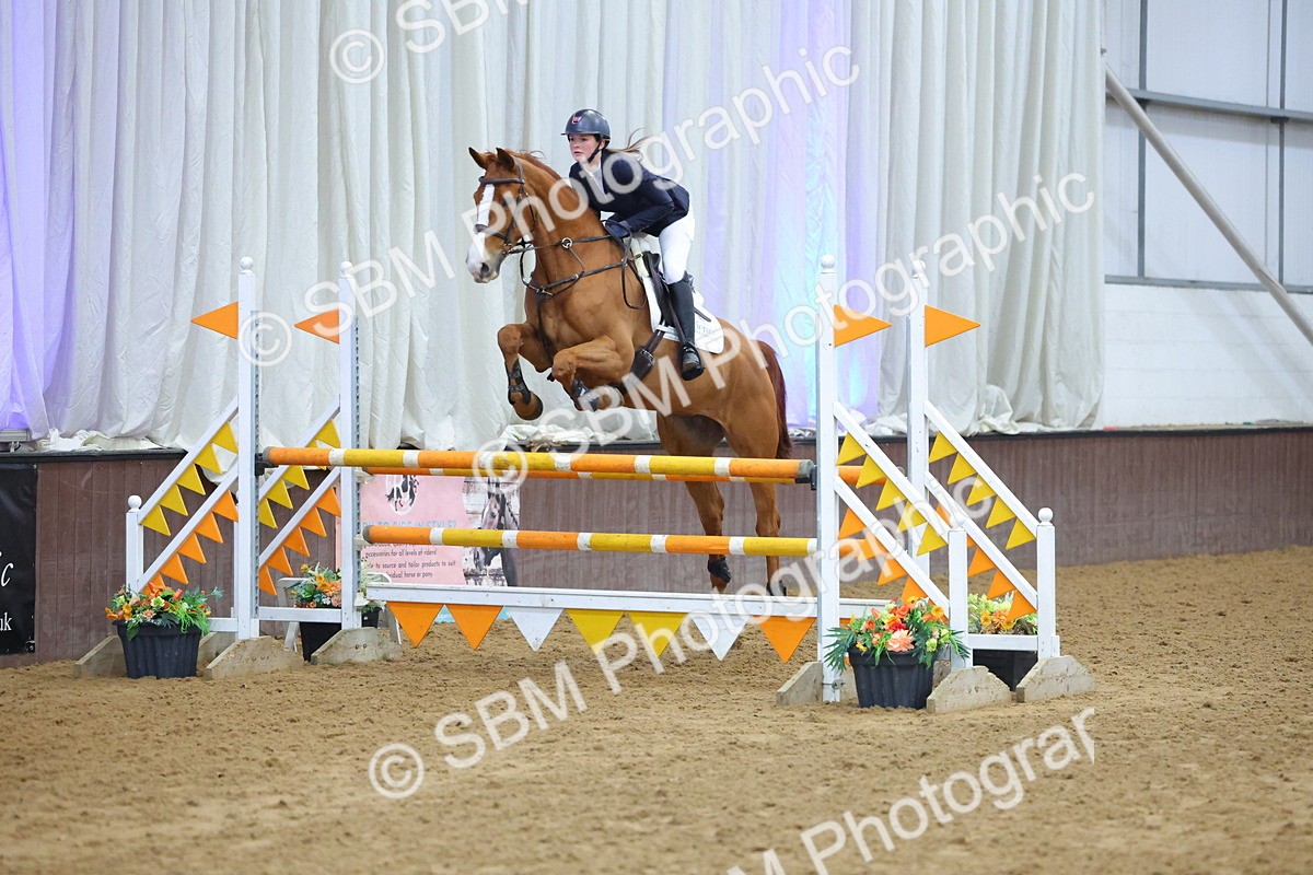 SBM_010667 - Class 23 - Senior Newcomers/ 1.10m Open - First Round (1.10m)
