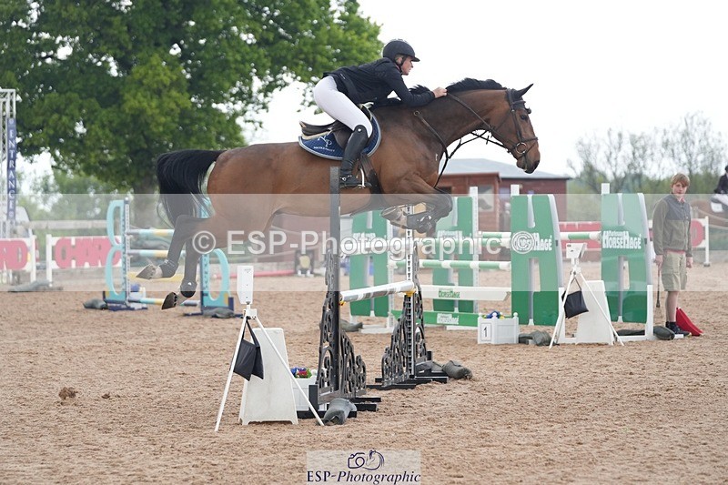 260508-095502-04745 - Cls 12 Snr Foxhunter