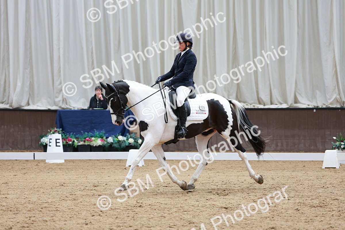 SBM_009165 - Class 6b - Novice 6 - 11.02-12.19