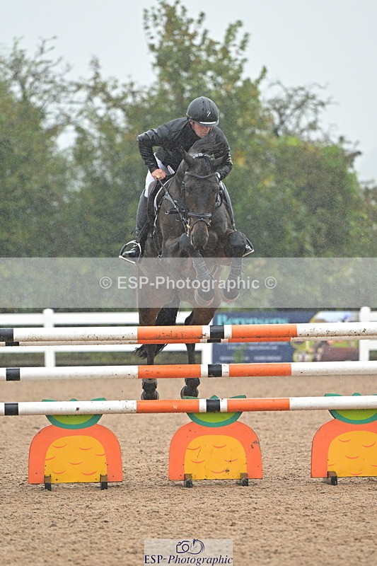 240925A-141547-01093 - Cls 5 Foxhunter and 1.20m Open