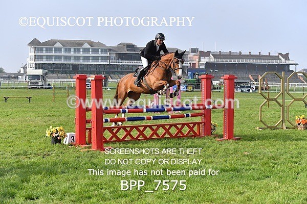 BPP_7575 - CLASS 6 Nisbets Fresh From The Farm & The Golf Inn 1.00m Amateur Championship