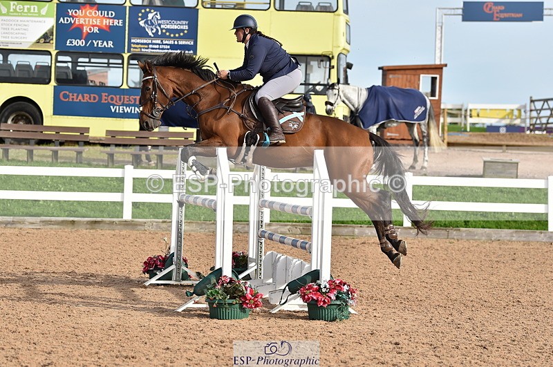 231015A-151918-08917 - Cls 26 1.05m Grand Prix