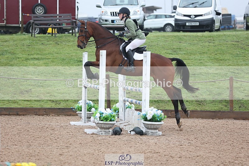 250418-151438-06047 - 308-Hannah.Hobhouse-CHEVALIAN.DUCATI