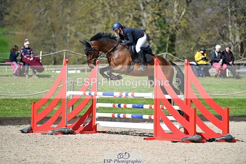 240324-120450-02443 - Cls 9 Snr 1.05m Open