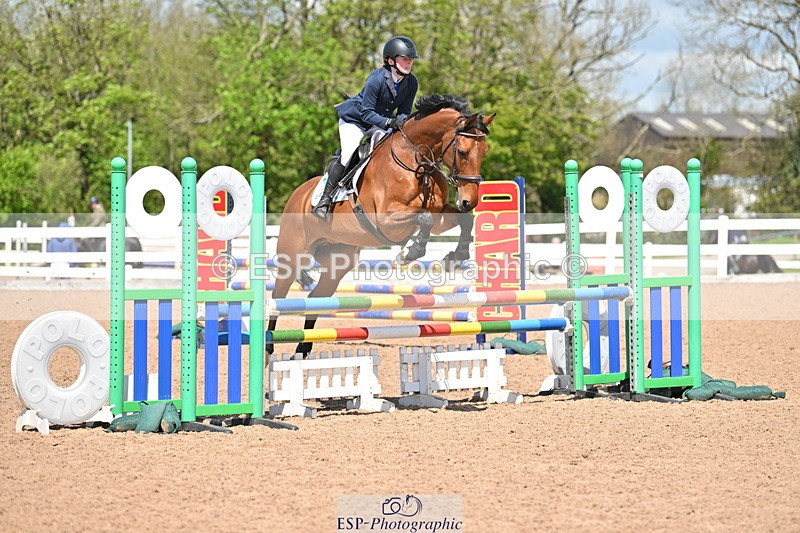 240504A-133230-01782 - Cls 18 & 19 Club & Schools 90cm