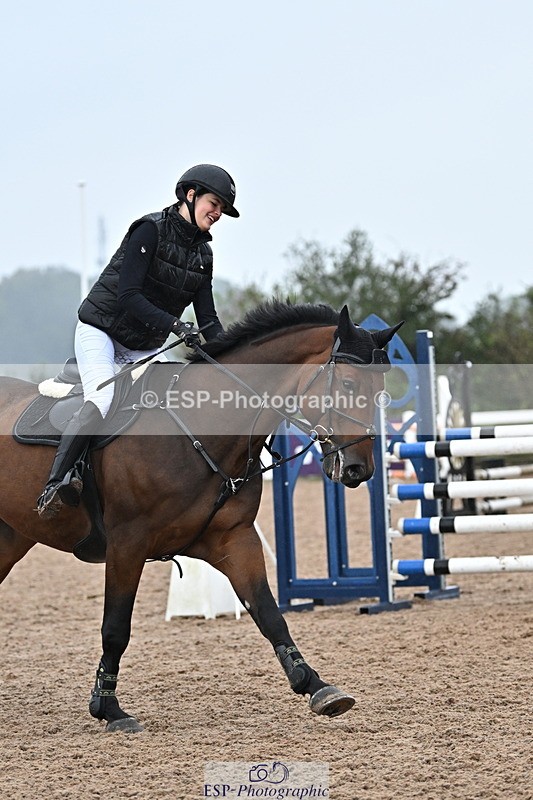 240925A-124414-00677 - Cls 3 Snr 1.05m Open