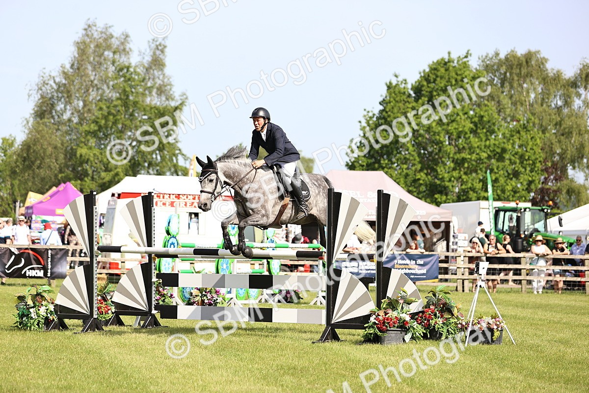 SBM_01561 - Class 200 - Martin Grant Homes Welcome Stakes 1.25m Open
