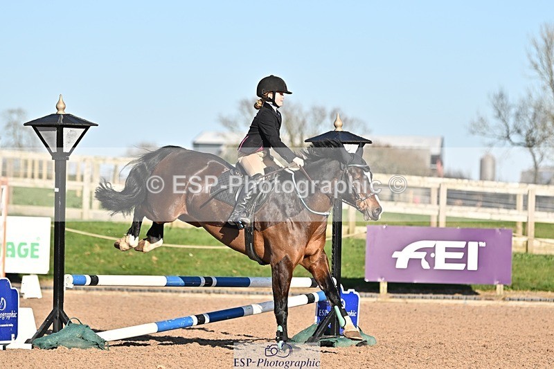 250401-172919-00445 - 70cm classes