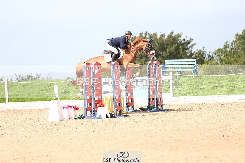 230812A-121151-08667 - Cls 32 Foxhunter