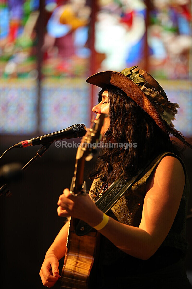 FOLK N BLUES-356 - FOLK and BLUES SEPT 2022