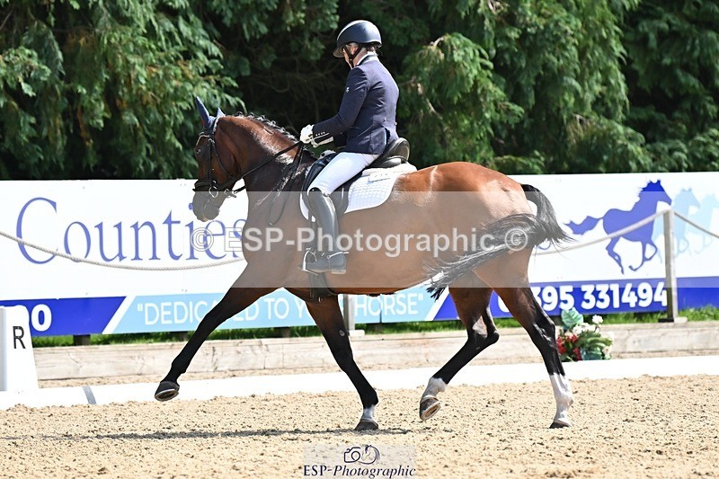 240811-143337-06385 - 231-Louise.Hutchinson-Donnarella