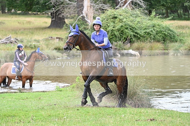 WJ7_0772 - Time at Water 09:19 to 10:04