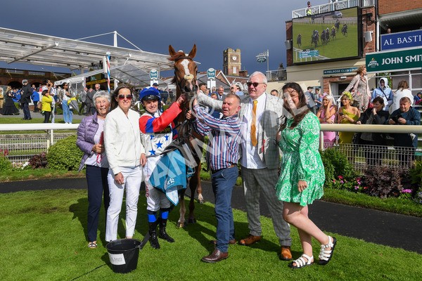 150723-Race 6-Robert Johnson-0480 - Race 6 4.55pm John Smith's Stayers' Handicap