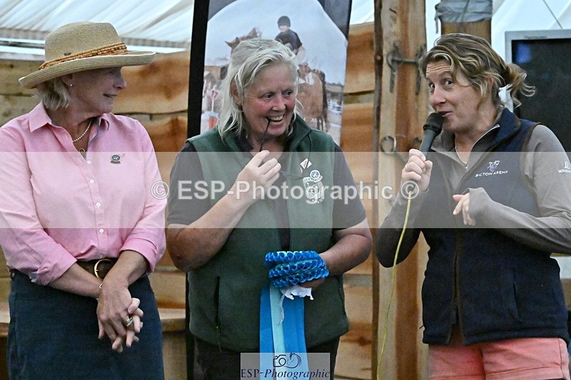 260828A-180219-23439 - All Showjumping Presentations